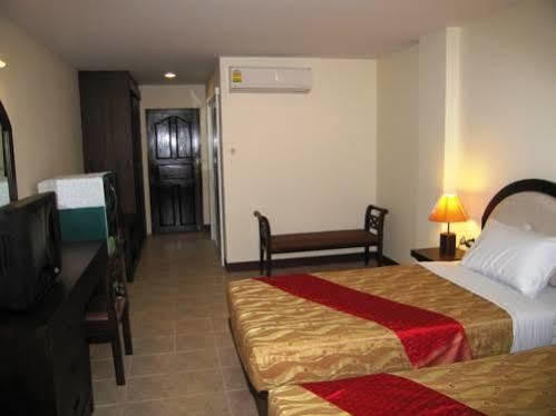 Kata Place Hotel ภายนอก รูปภาพ